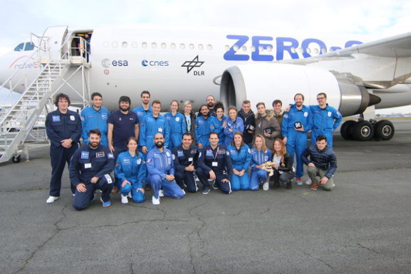 Fly Your Thesis! 2017 comes to an end – it is never too late to feel like an astronaut!